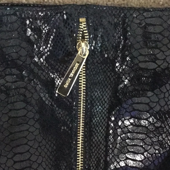 Michael Kors Purse - Picture 3 of 8